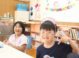 Read more about the article お誕生日会🎂スマイルKids